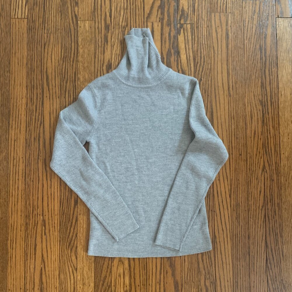 Ann Taylor gray wool acrylic turtleneck ribbed classic office style size small